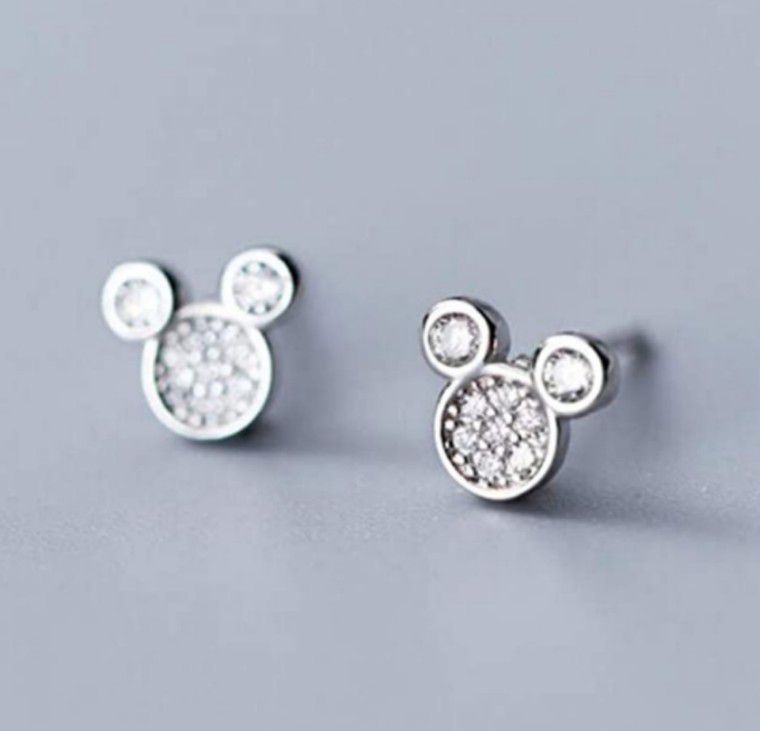 NWT*Tiny Crystal Mickey Mouse Earrings