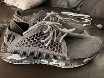 Brand new men puma size 8.5