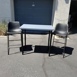 Adjustable Table W/2 Chairs