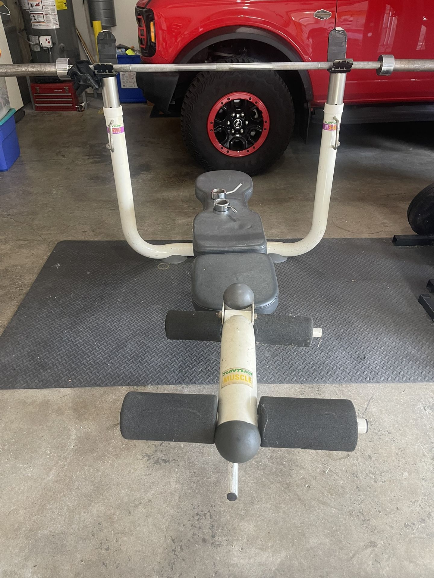 Weight Bench And Free Weights Set.