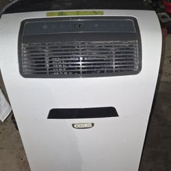 Portable air conditioner