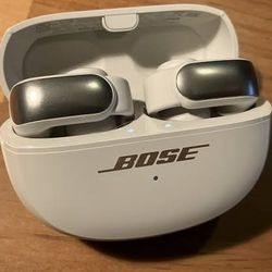 Bose Ultra Open Earbuds 