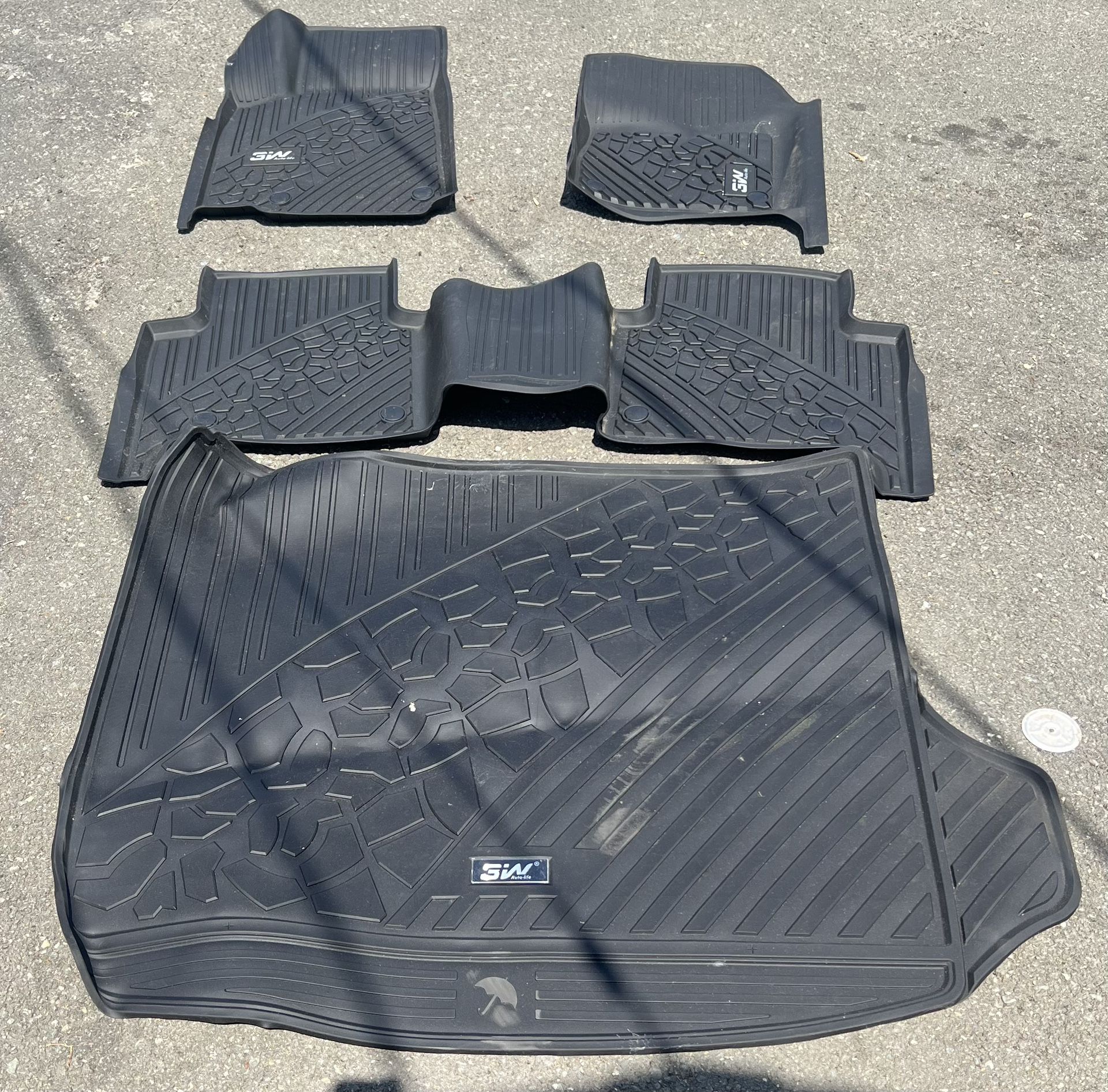 Jeep Grand Cherokee - Brand New Weather guard 3M Mats