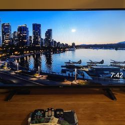 LG 43 inch HD TV Chromecast Equipped