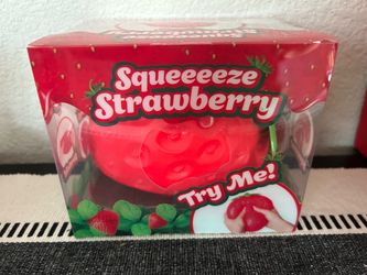 New Authentic Sunny Days Jumbo Squeeeeze Strawberry Squishy
