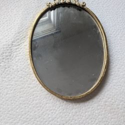 Decorative Gold Framed Mirror (Vintage Style)