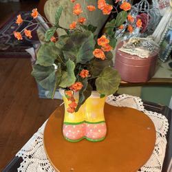 Adorable! Precious!Cute! Flower/Plant Boot Planter