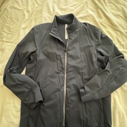Lululemon Men’s Jacket - Blue 