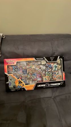 Pokemon TCG 2022 Lucario V and Tyranitar V Heavy Hitter Premium Collection