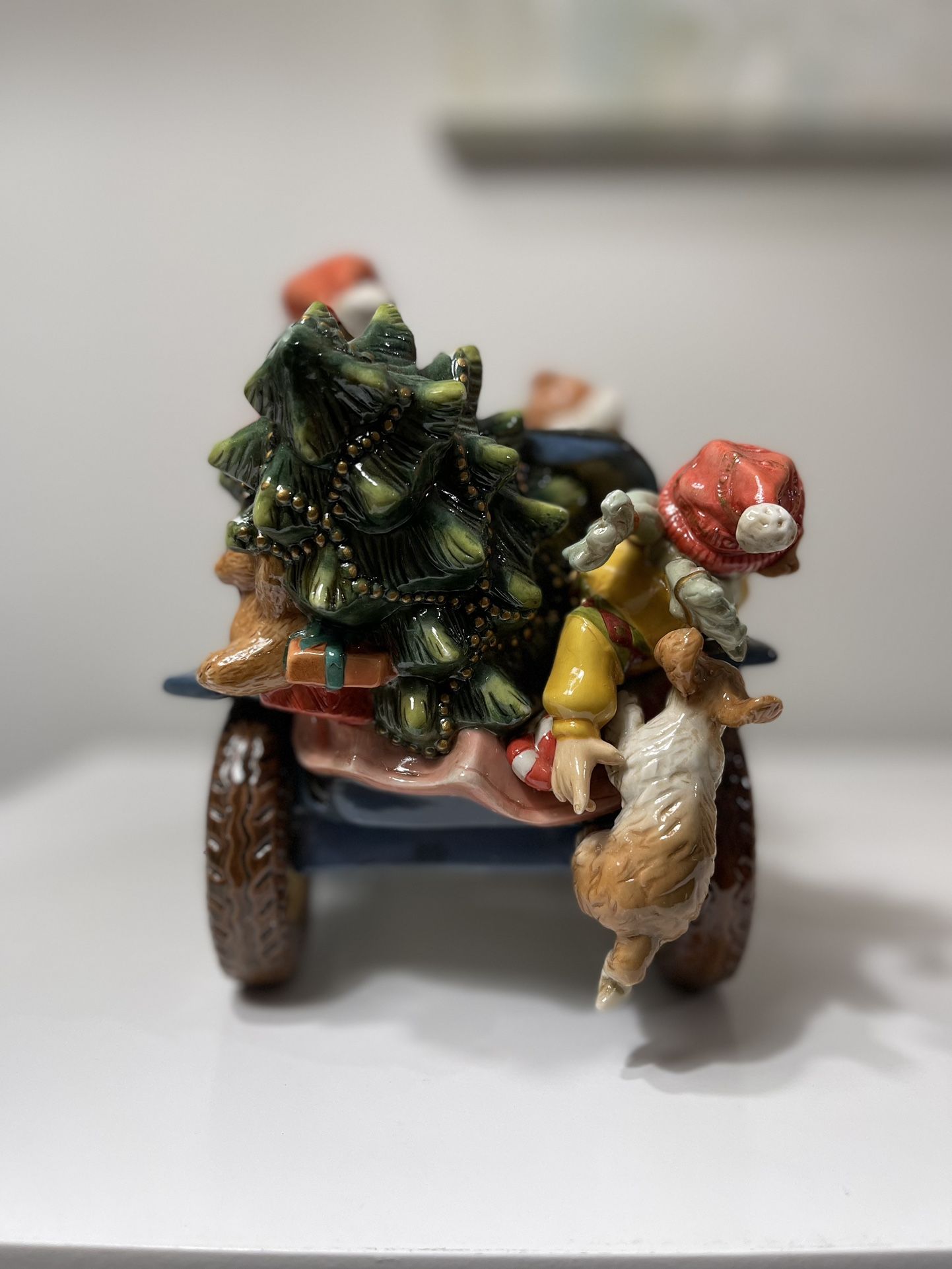 2003 Grandeur Noel Porcelain Santa Claus On Wheels Car Figurine Vintage Antique Classic Driving