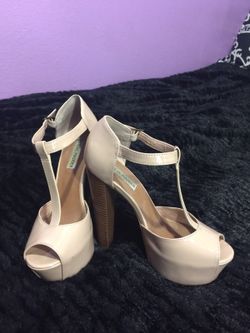 Steve Madden hills size 8