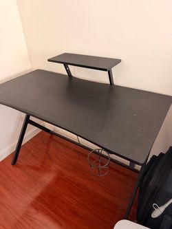Black Gaming Desk with Monitor Shelf