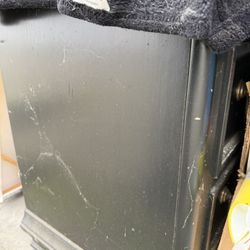 Free 2  Bedside Tables, You Pick Up