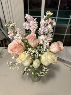 Mini Vase Bouquets