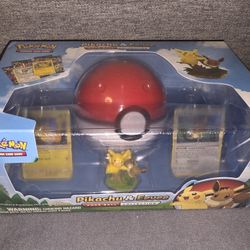 Pikachu & Eevee Poke Ball Collection