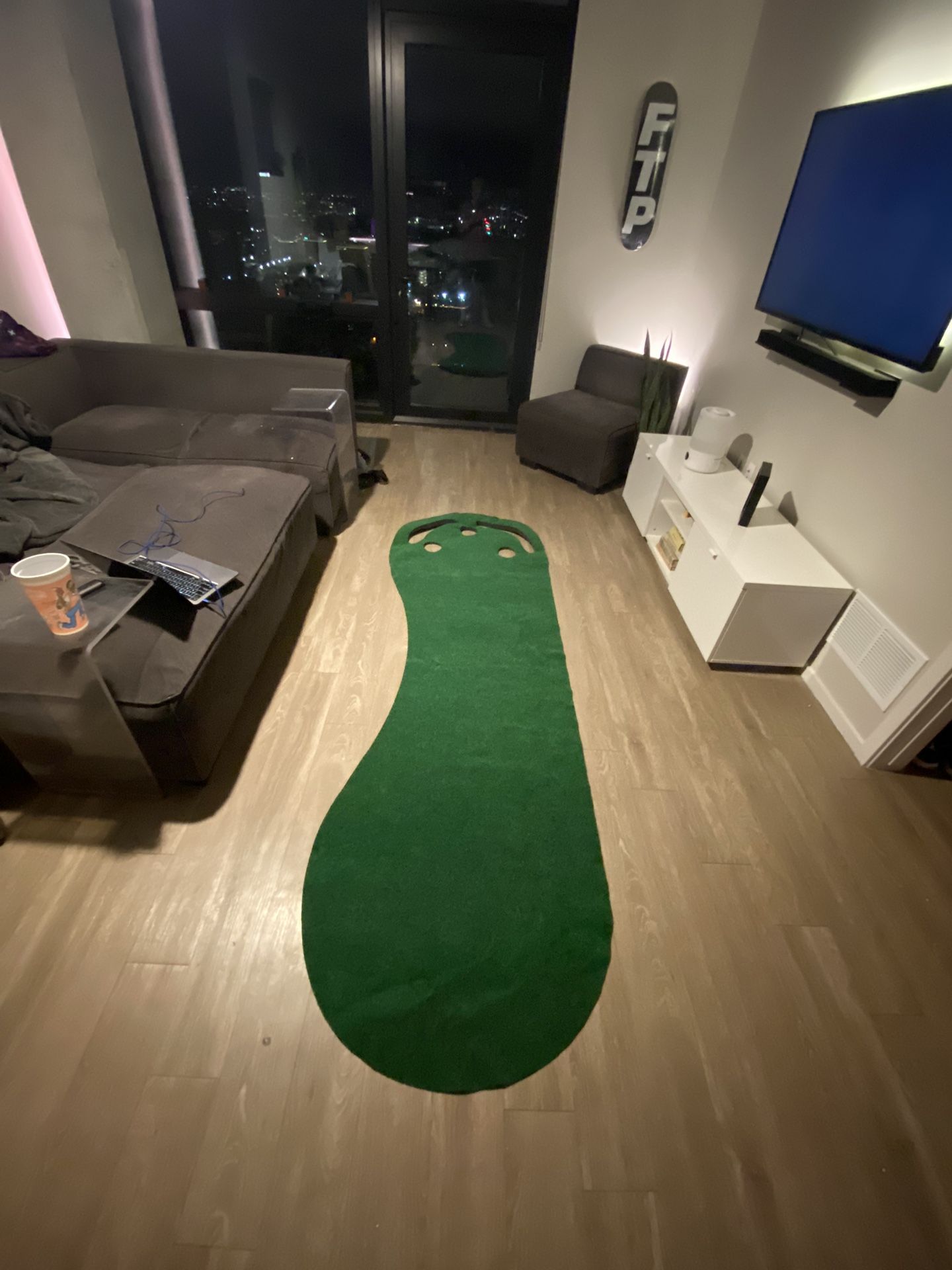 NEW Putting Green With Bunkers 3x9