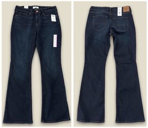 women’s Levi’s Denizen dark wash bootcut jeans NWT - size 10