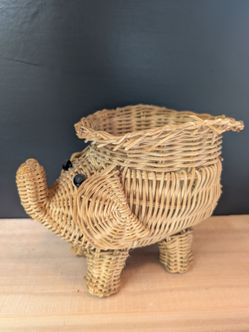 Vintage Little Elephant Whicker Basket Planter