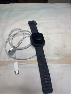 Apple Watch Ultra 2 49mm GPS + Cellular Black Titanium Unlocked w/ Band Charger