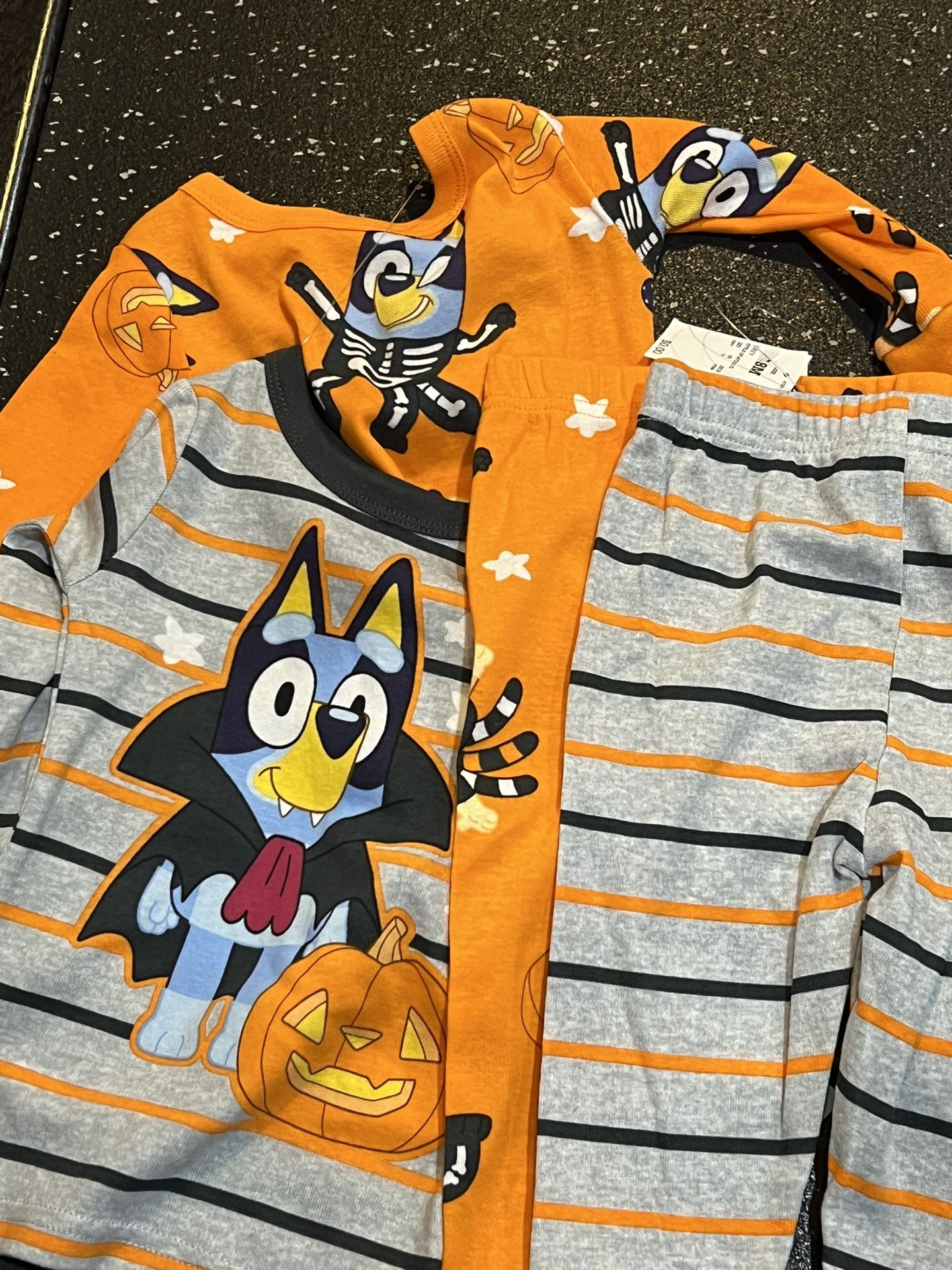 Disney Bluey Halloween Pajamas set of 2 size 18m new Vampire 18 months