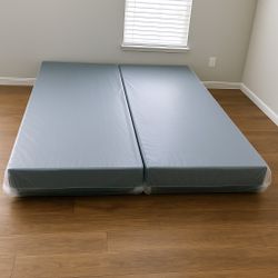 Brand New King Size Box Spring – Factory Direct! Also available in Twin, Full, Queen & California King. Ask about our Same-Day Delivery
