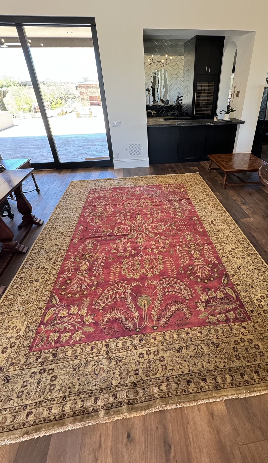 EXQUISITE 10’ x 14’ FINELY HAND KNOTTED 100% WOOL RUG