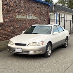 1999 Lexus ES 300