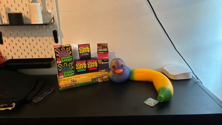 NeeDoh Sensory Toy Bundle with Extras