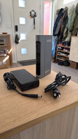 Plugable 14-in-1 USB-C and Thunderbolt Dock
