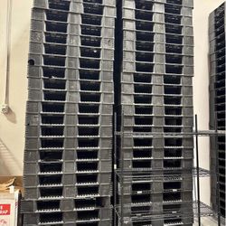 Black Plastic Pallets. - ONLY $5 Each 