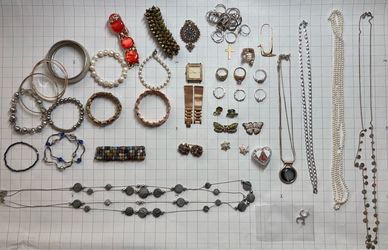 Jewelry Lot