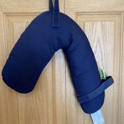 The Seat Belt Snoozer ~ Navy Blue Seat Belt Pillow Attaches to Shoulder Strap