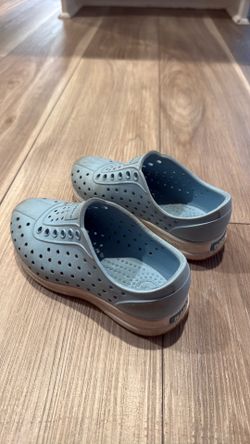Native Unizex Kids sneakers