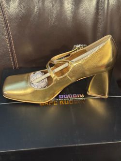 A new sandal