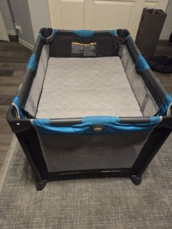 Graco pack and play