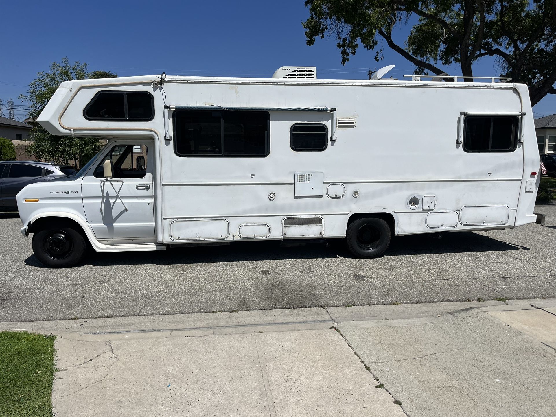 Rv Motor Home 
