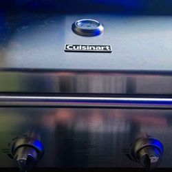 Cuisinart Protable Gas Grill With Tools 