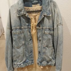 WE THE FREE Classic Light Wash Denim Jean Jacket