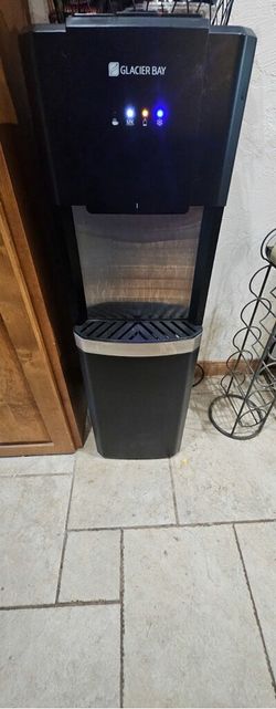 Water Cooler w/ Gallon