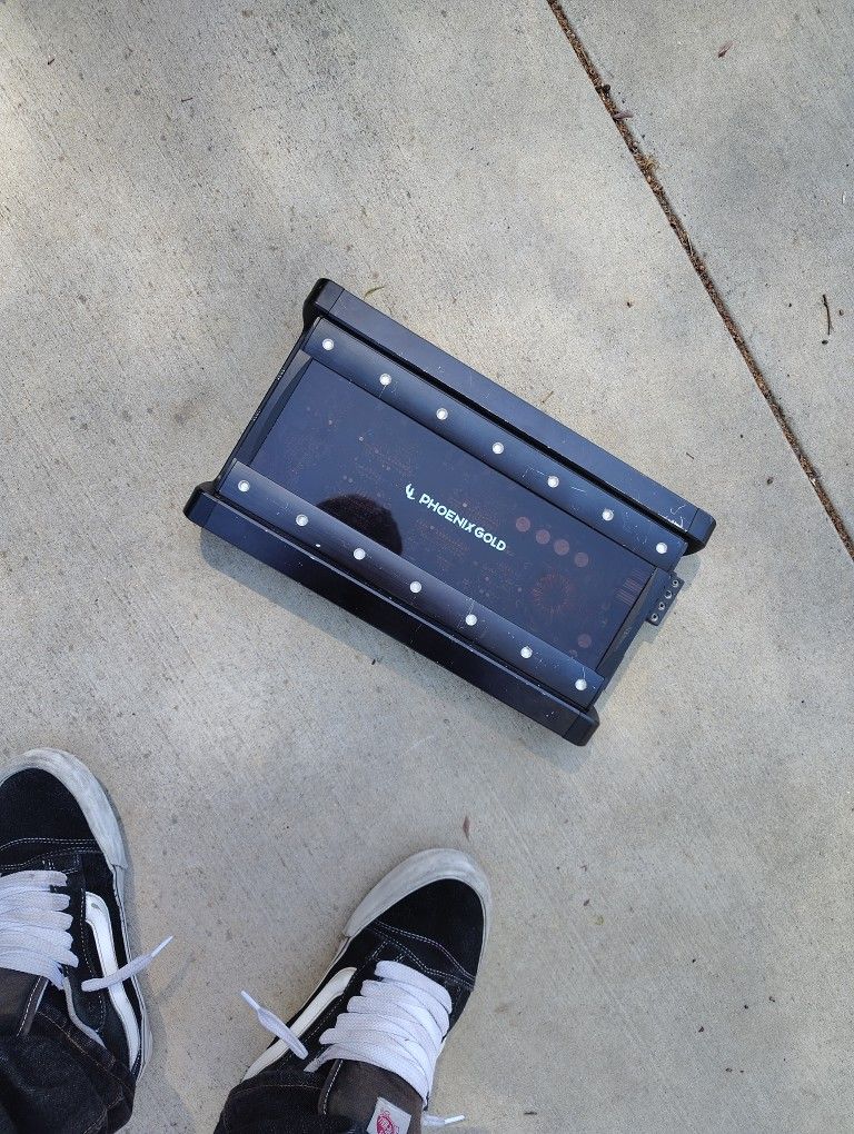 Phoenix Gold Amplifier