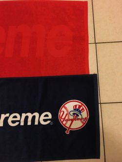 Supreme Hand Towels // Supreme Terry Logo Towel Red SS18 & Supreme