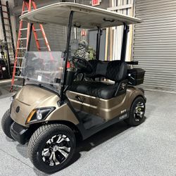 2022 Gas Yamaha Quiet Tech EFI 23+MPH Street Legal Golf Cart