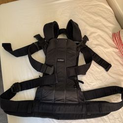 BabyBjörn Baby Carrier – Black – 100% Cotton