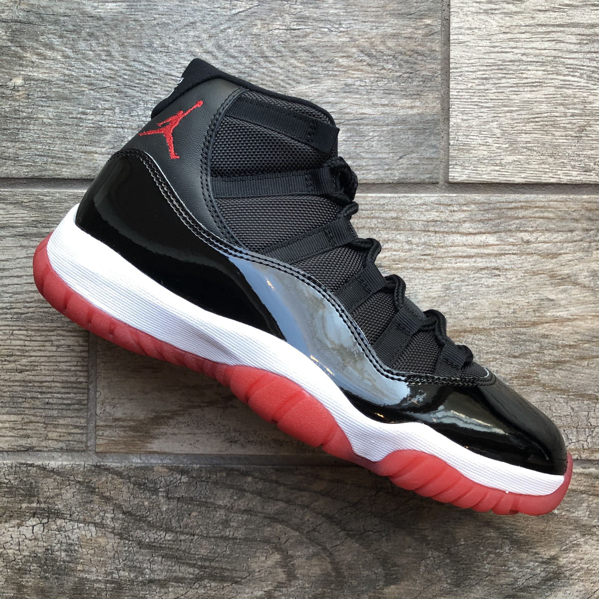 Jordan 11 'Bred' Size