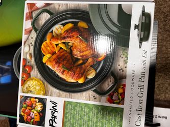New cast iron pan with lid