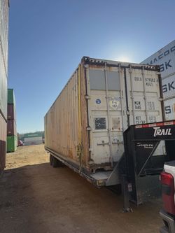 WIND & WATERTIGHT 20’ & 40’ SHIPPING CONTAINERS!