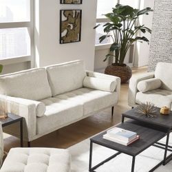 Caladeron Sandstone Living Room Set

