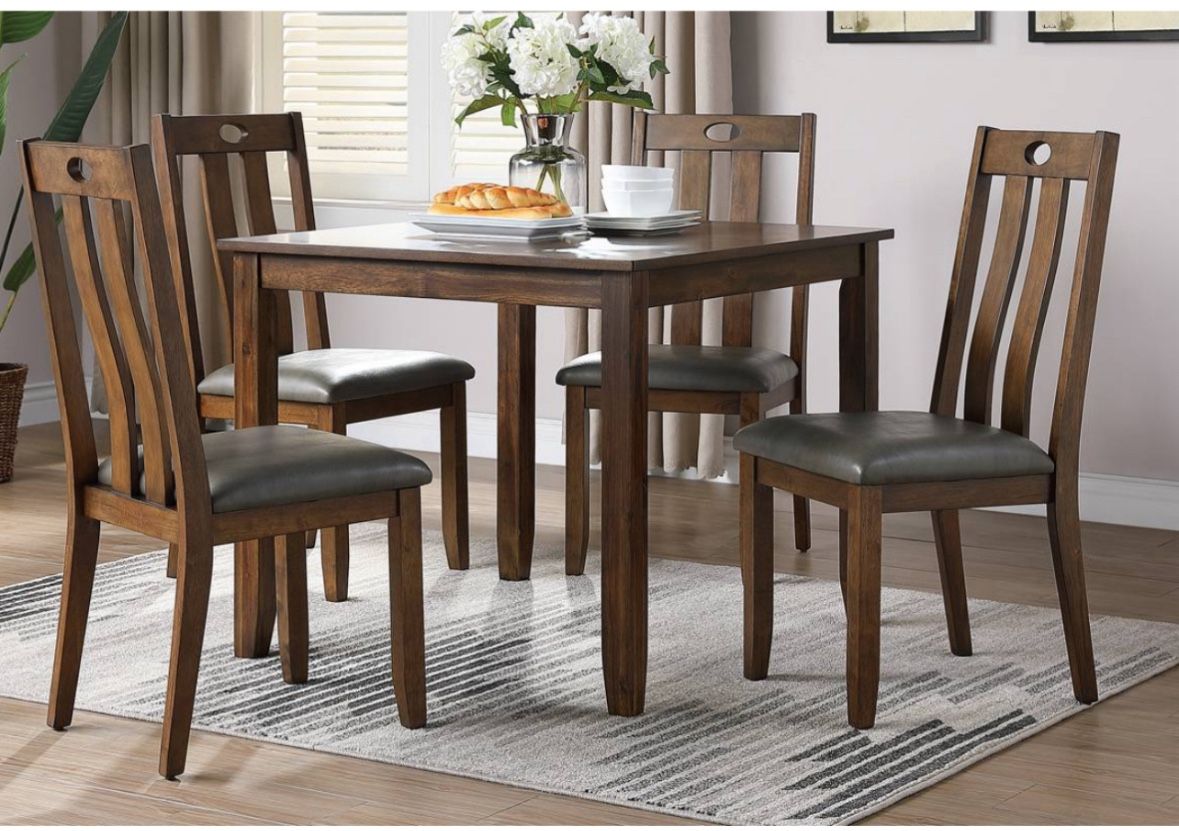 Dining Table Set