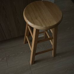 Barstool 
