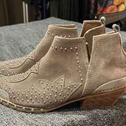 Women’s Ankle Boots